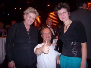 Henning Tögel mit Angela Metzger und Raphaela Ciblis